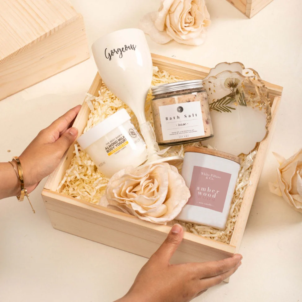 Premium Corporate Gift Hampers That Leave a Lasting Impact on Clients